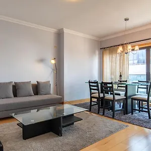 Apartamento Lovelystay - Modern In Anjos